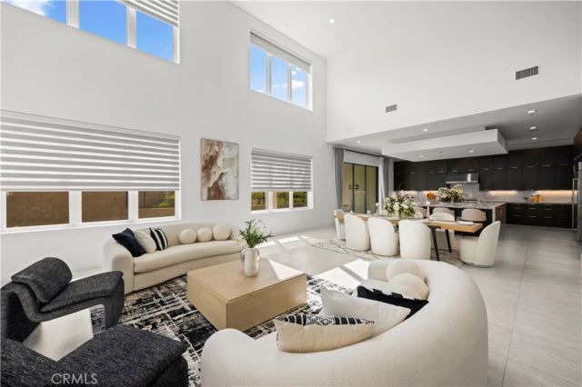 20048 W Mersey, Northridge, CA 91326