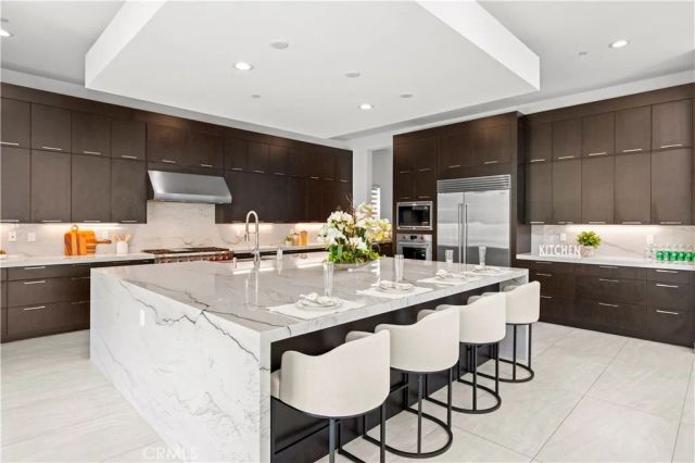 20048 W Mersey, Northridge, CA 91326
