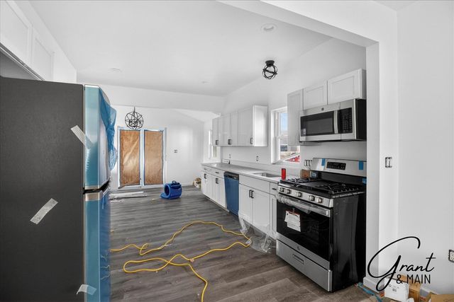 11627 Haller Street, Livonia, MI 48150