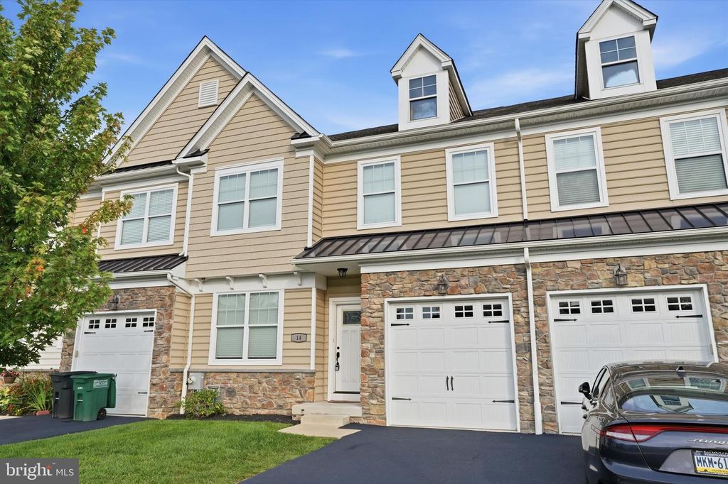 14 ELLA CIR, HUNTINGDON VALLEY, PA 19006 — exterior