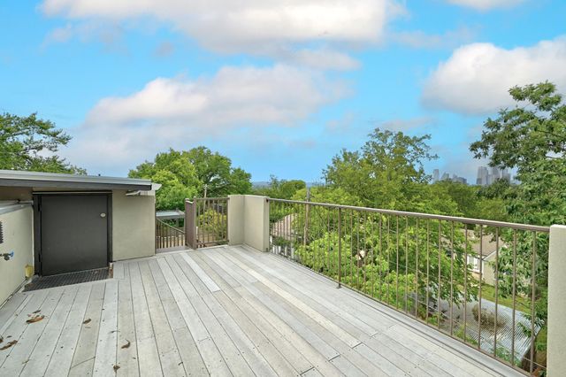 308 Terrace DR B, Austin, TX 78704