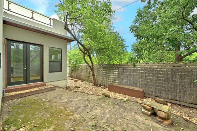 308 Terrace DR B, Austin, TX 78704