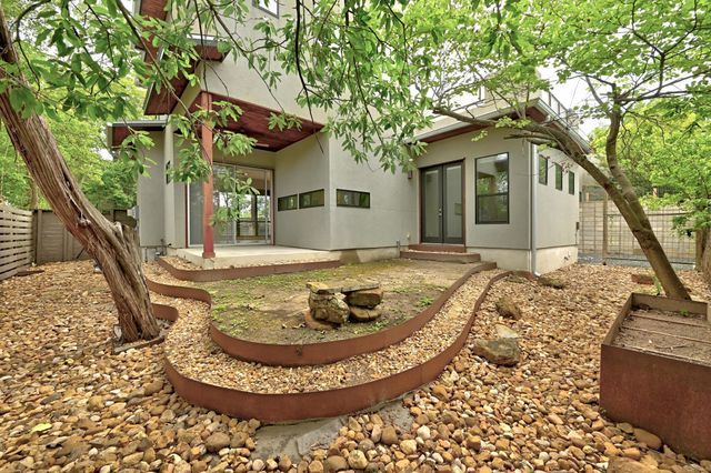 308 Terrace DR B, Austin, TX 78704