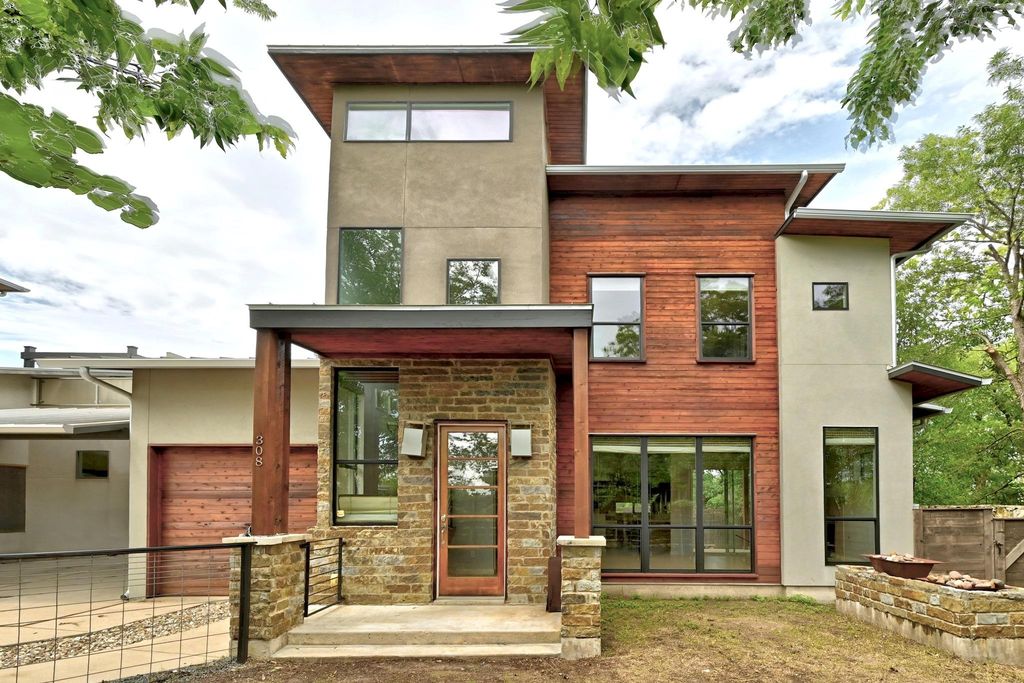 308 Terrace DR B, Austin, TX 78704
