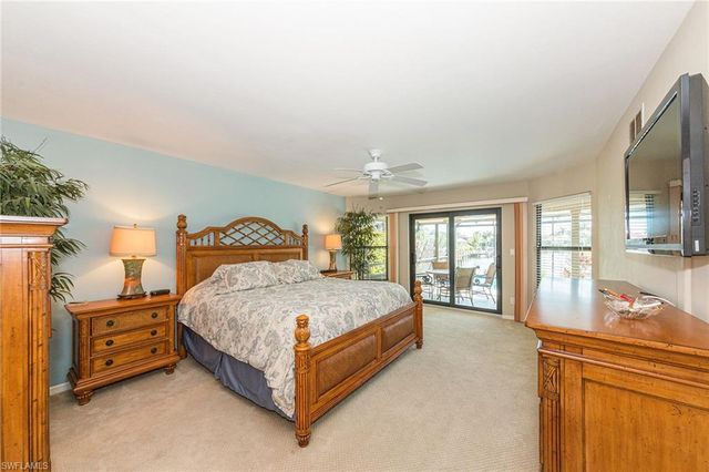 219 Copperfield CT, Marco Island, FL 34145