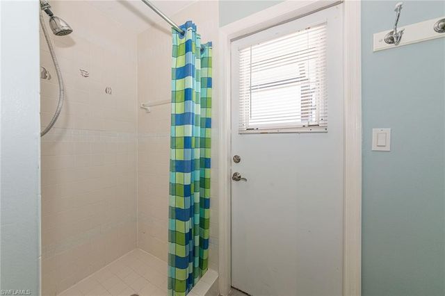 219 Copperfield CT, Marco Island, FL 34145