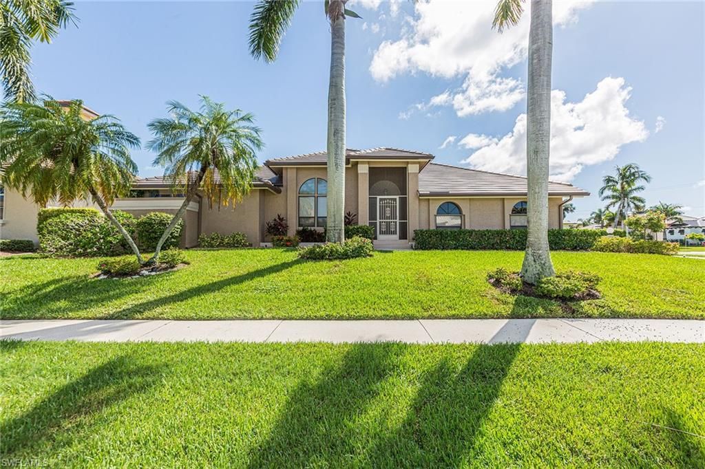 219 Copperfield CT, Marco Island, FL 34145