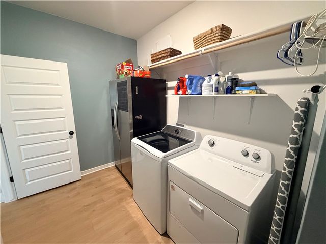 5003 E Sugarloaf Street, Siloam Springs, AR 72761