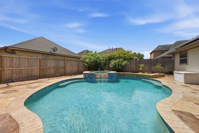5726 Fulshear Plantation Drive, Fulshear, TX 77441