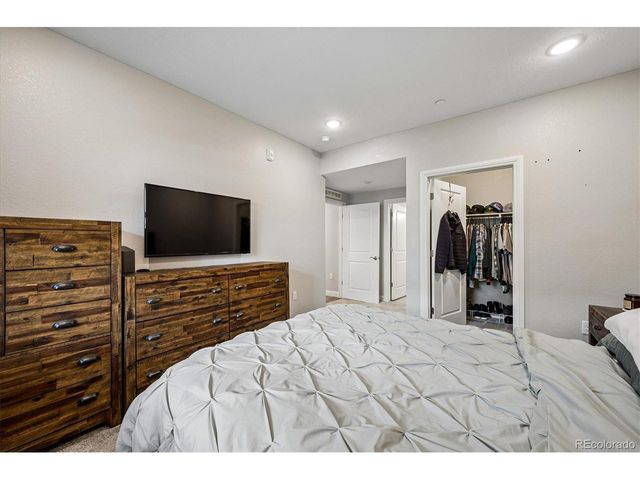 9992 W Victoria Pl 101, Littleton, CO 80127