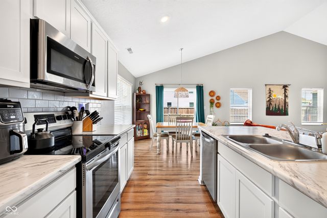 1453 Willow Tree Lane, Sheridan, IN 46069