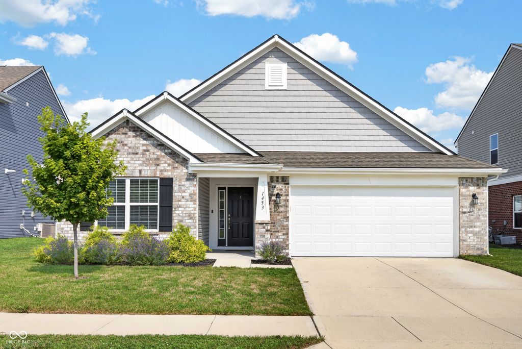 1453 Willow Tree Lane, Sheridan, IN 46069