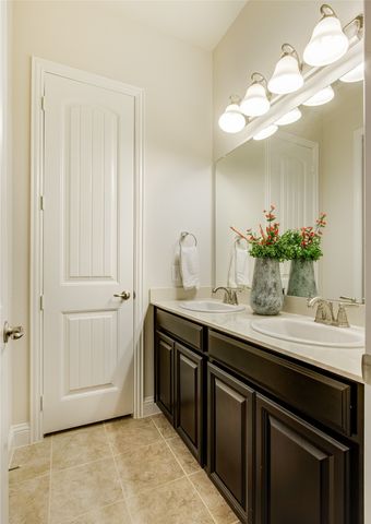 332 Chinchester Drive, Roanoke, TX 76262