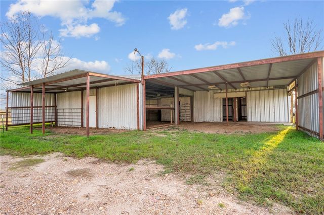 3840 Mancuso Road, Bryan, TX 77808