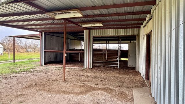 3840 Mancuso Road, Bryan, TX 77808