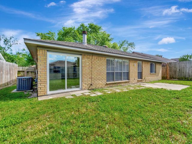 403 Elder Vista Drive, Houston, TX 77598