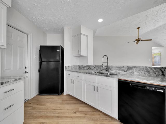 403 Elder Vista Drive, Houston, TX 77598