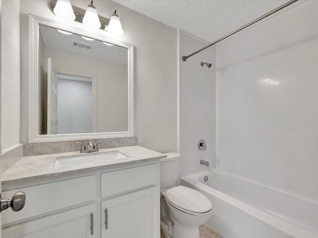 403 Elder Vista Drive, Houston, TX 77598