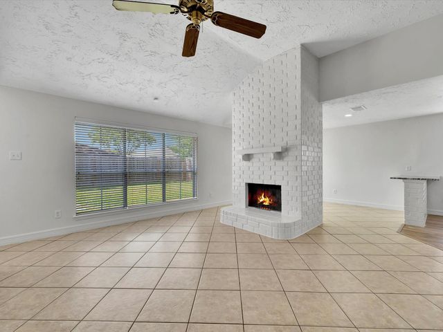 403 Elder Vista Drive, Houston, TX 77598