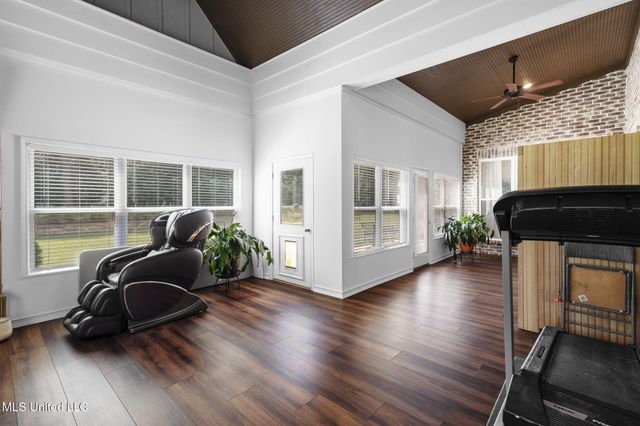1615 Highway 305, Olive Branch, MS 38654