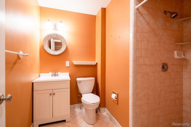 526 MIDLAND Boulevard, Royal Oak, MI 48073
