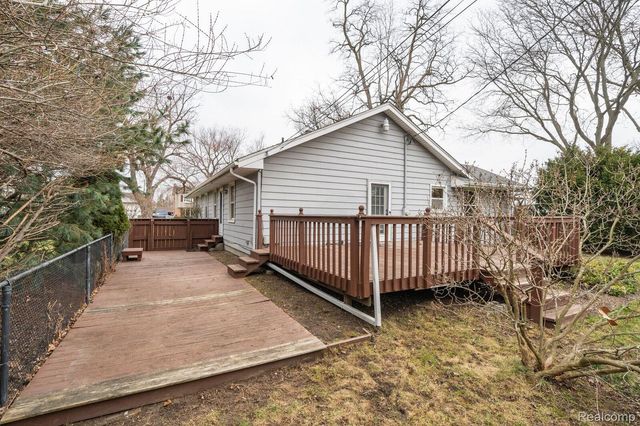 526 MIDLAND Boulevard, Royal Oak, MI 48073