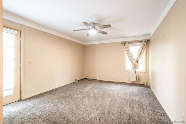 526 MIDLAND Boulevard, Royal Oak, MI 48073