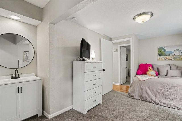 14017 Henson Road, Holt, MO 64048