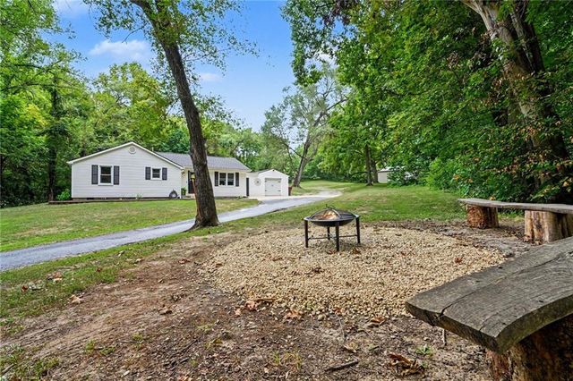 14017 Henson Road, Holt, MO 64048
