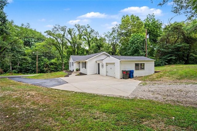 14017 Henson Road, Holt, MO 64048