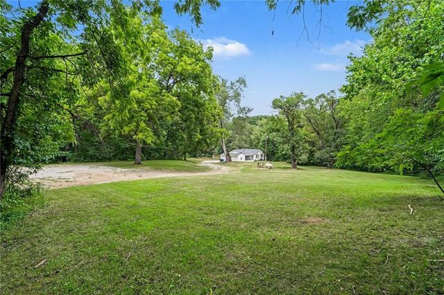14017 Henson Road, Holt, MO 64048