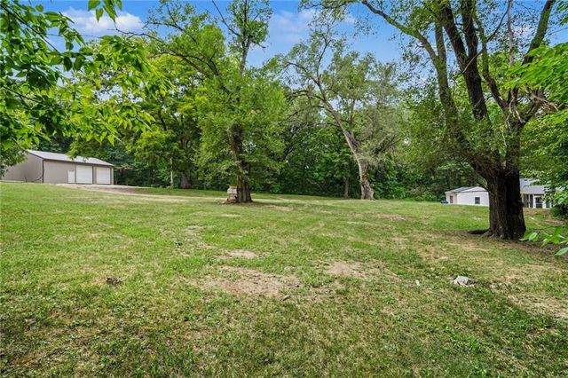 14017 Henson Road, Holt, MO 64048