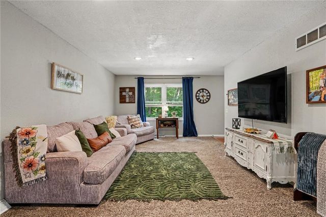 14017 Henson Road, Holt, MO 64048