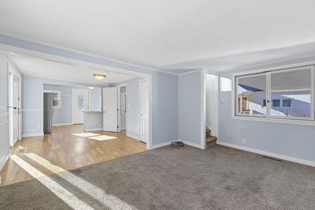 8 Pinehurst Avenue, Pembroke, MA 02359