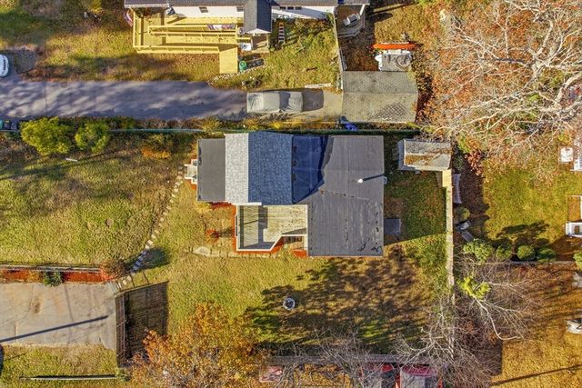 8 Pinehurst Avenue, Pembroke, MA 02359