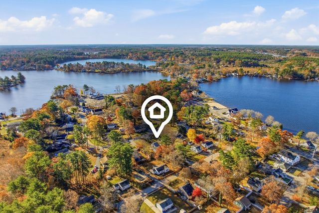 8 Pinehurst Avenue, Pembroke, MA 02359