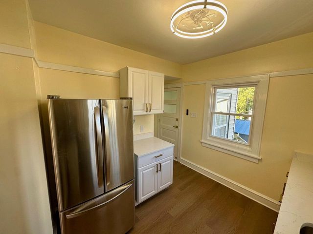 164 W Howard AVENUE, Milwaukee, WI 53207