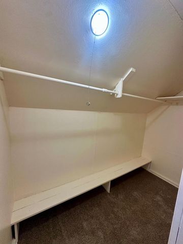 164 W Howard AVENUE, Milwaukee, WI 53207