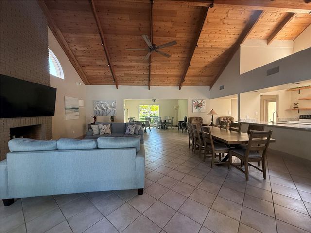 204 QUAYSIDE CIRCLE 201, Maitland, FL 32751