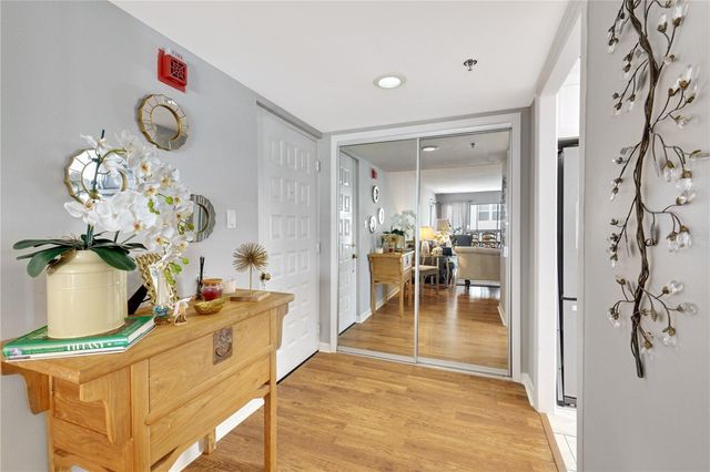 204 QUAYSIDE CIRCLE 201, Maitland, FL 32751