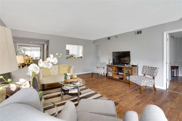 204 QUAYSIDE CIRCLE 201, Maitland, FL 32751