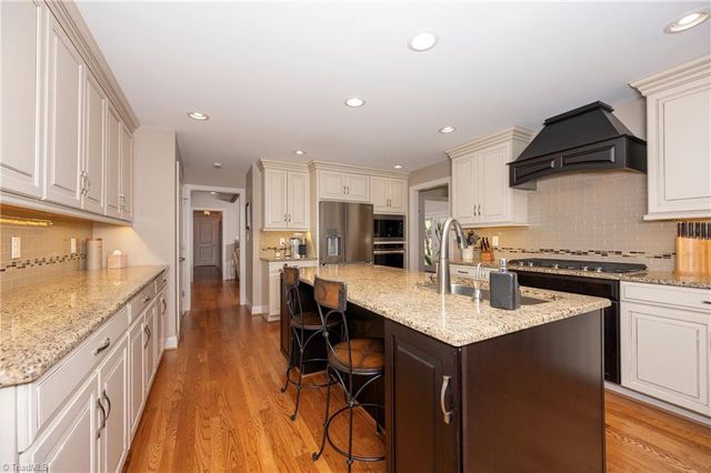 109 Holly Circle, Bermuda Run, NC 27006