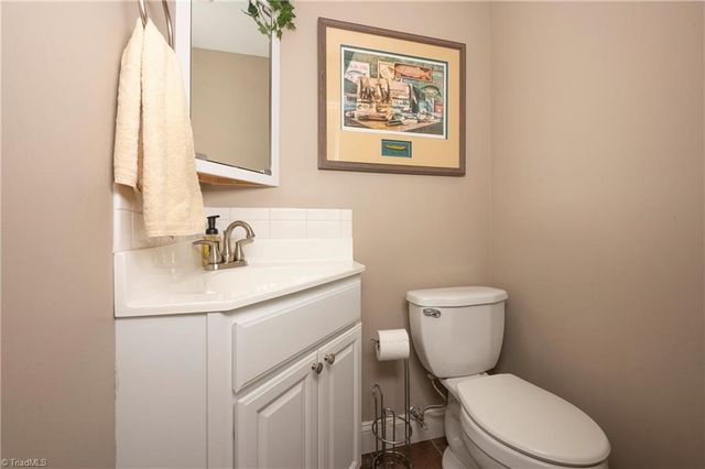 109 Holly Circle, Bermuda Run, NC 27006