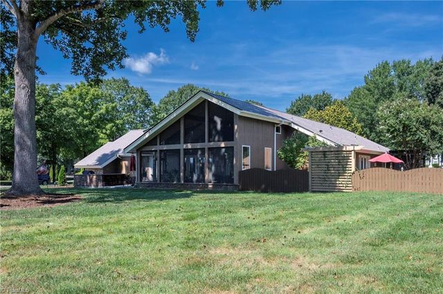 109 Holly Circle, Bermuda Run, NC 27006