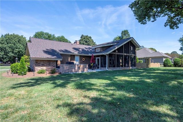 109 Holly Circle, Bermuda Run, NC 27006