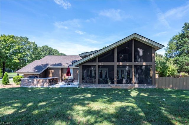 109 Holly Circle, Bermuda Run, NC 27006