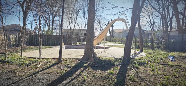 415 Johnson Street, Wilmer, TX 75172