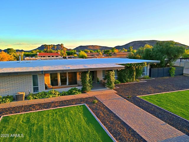 4901 W SOFT WIND Drive, Glendale, AZ 85310