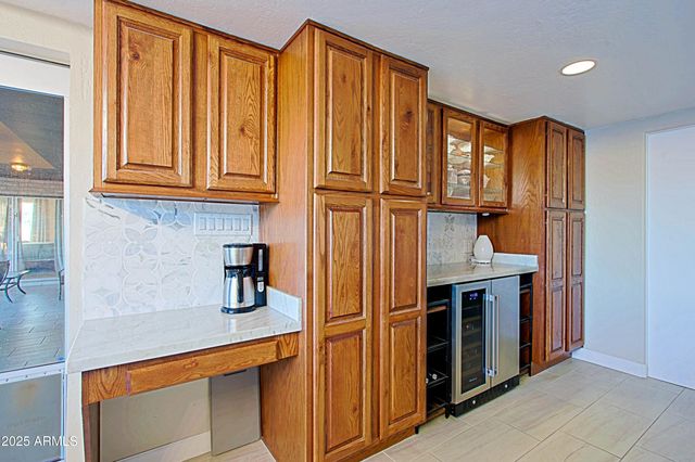 4901 W SOFT WIND Drive, Glendale, AZ 85310