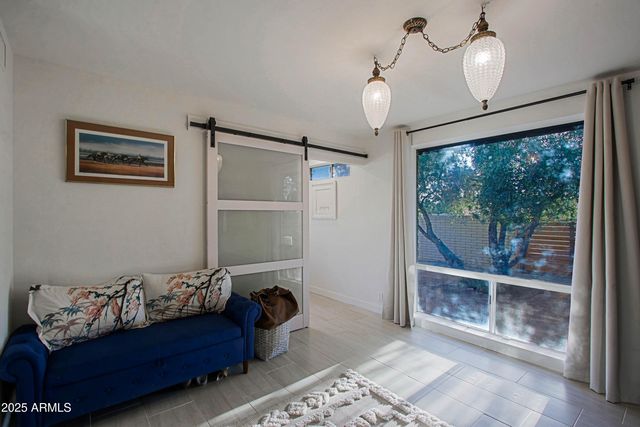 4901 W SOFT WIND Drive, Glendale, AZ 85310